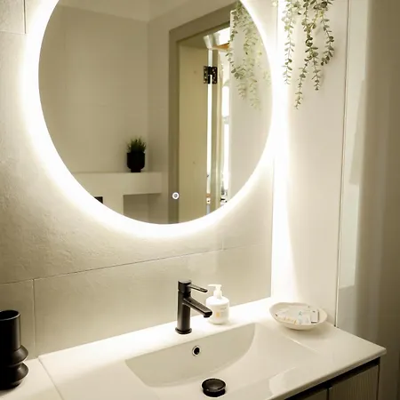 Apartament Vaksali Apartment, Kaks Minutit Ugalast *